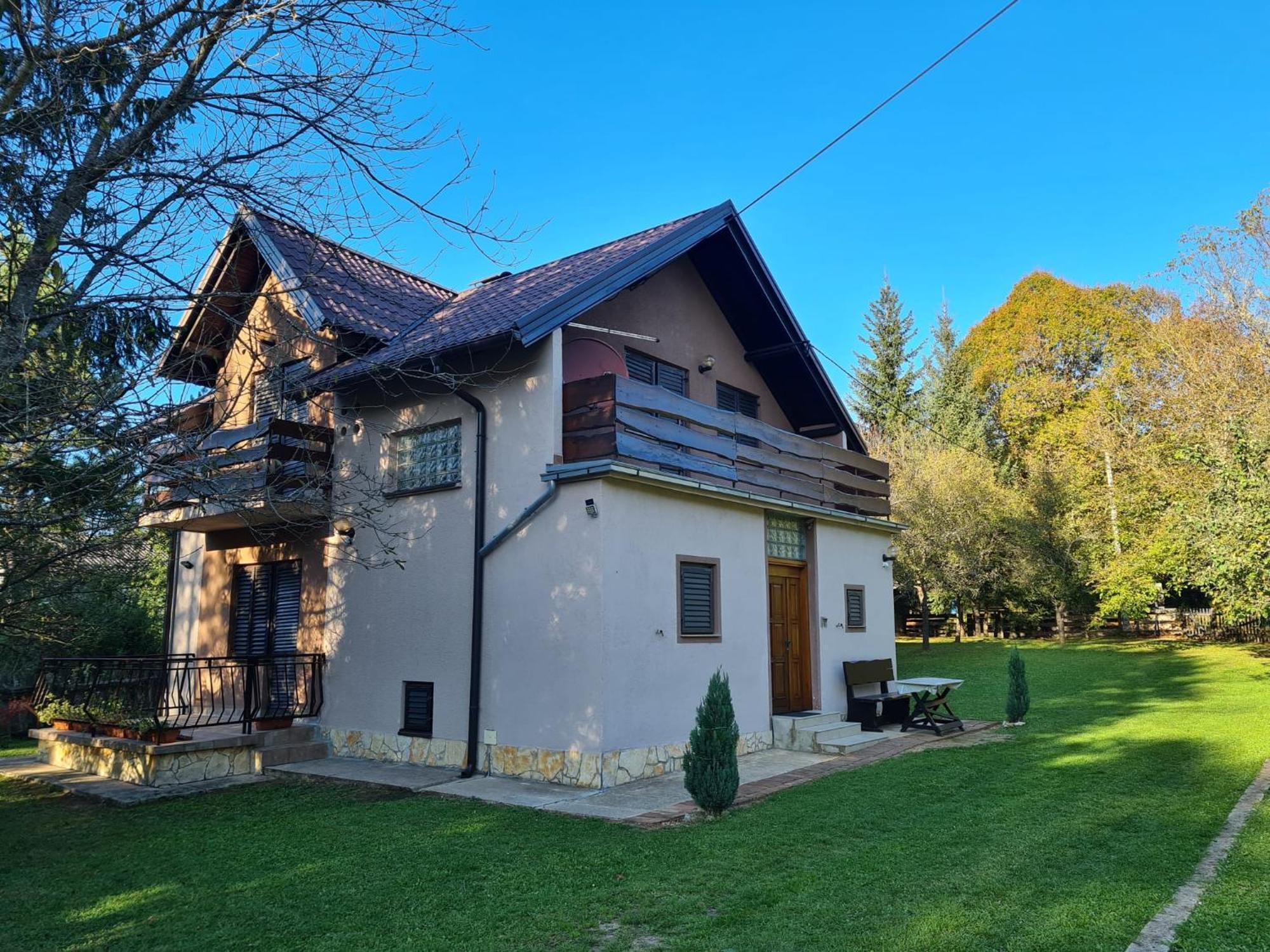 Holiday Home "Iris" Near Plitvice Lakes Rudanovac Екстериор снимка