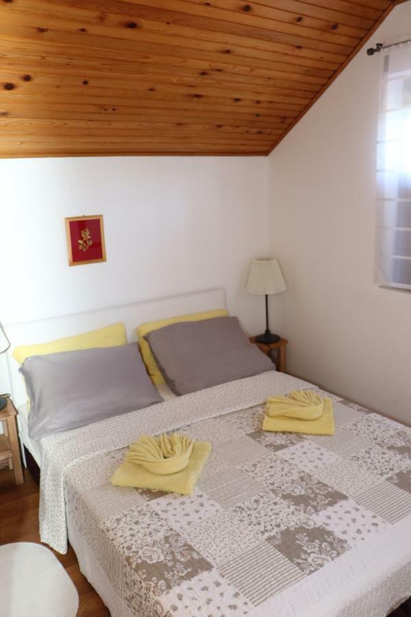 Holiday Home "Iris" Near Plitvice Lakes Rudanovac Екстериор снимка