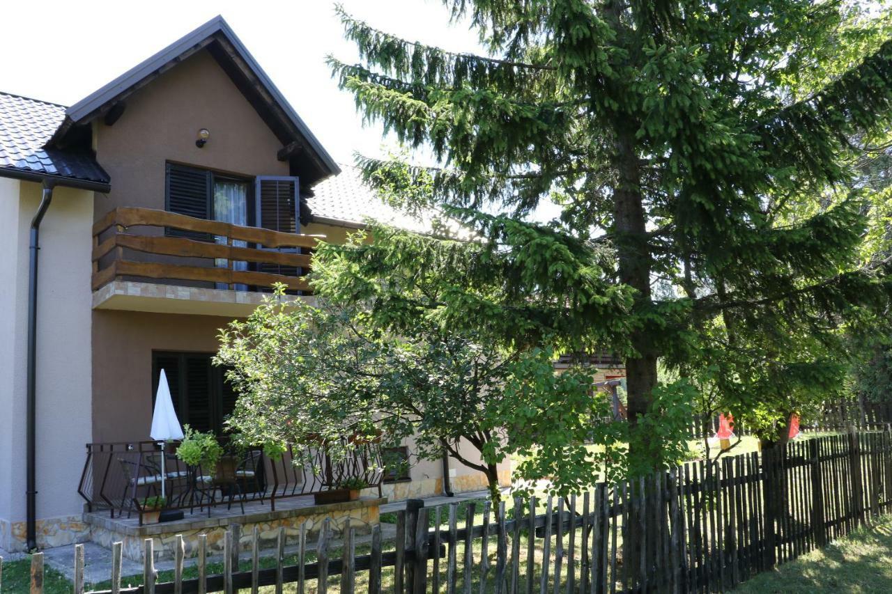 Holiday Home "Iris" Near Plitvice Lakes Rudanovac Екстериор снимка